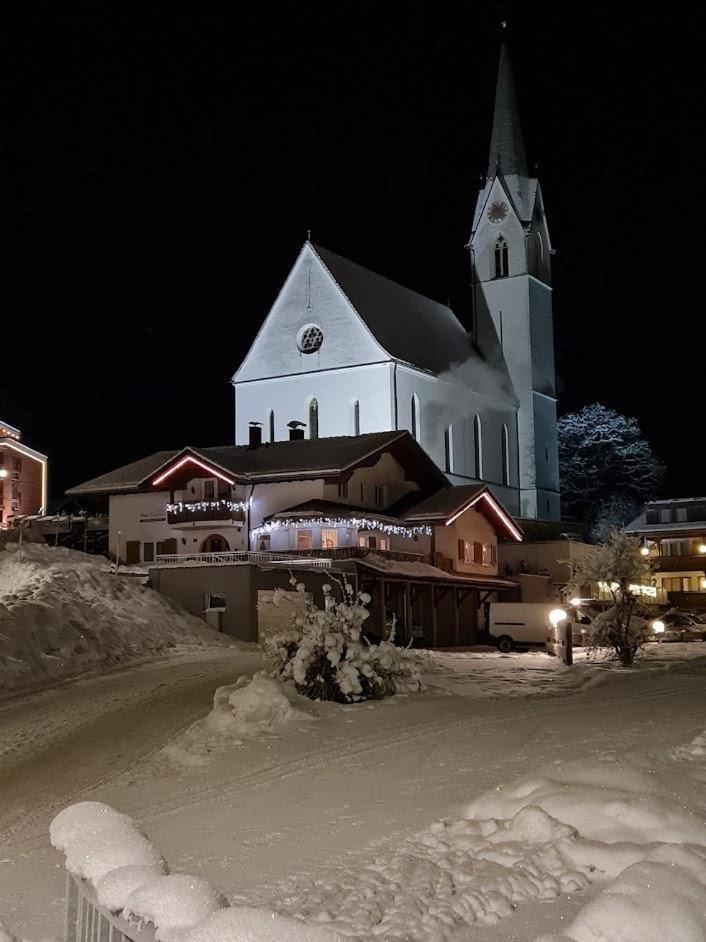Haus Dagmar Lägenhet Silbertal Exteriör bild