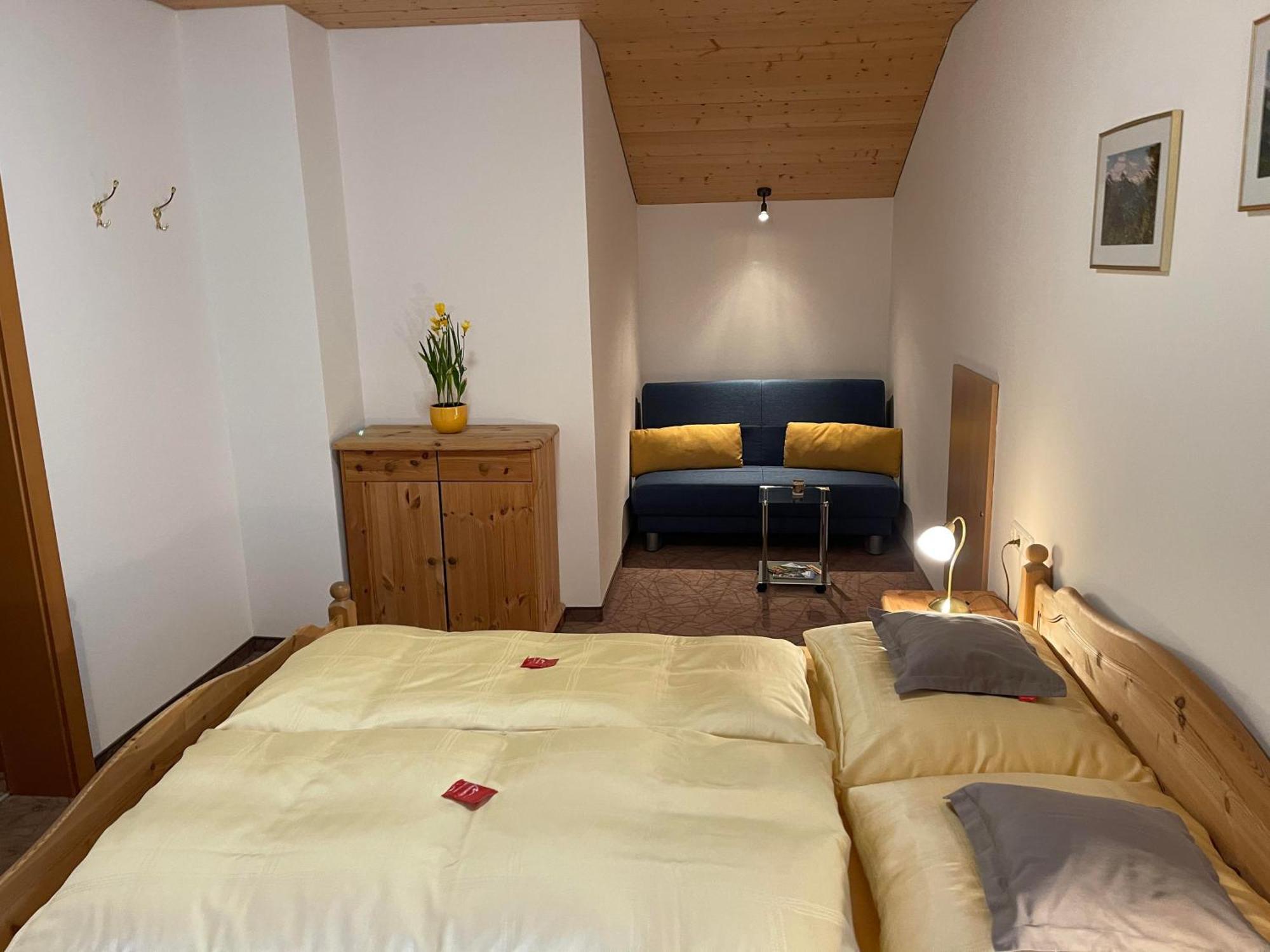 Haus Dagmar Lägenhet Silbertal Exteriör bild