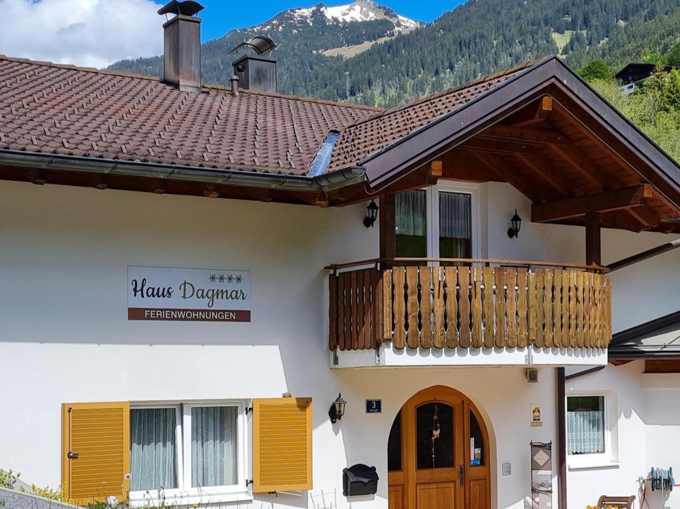 Haus Dagmar Lägenhet Silbertal Exteriör bild