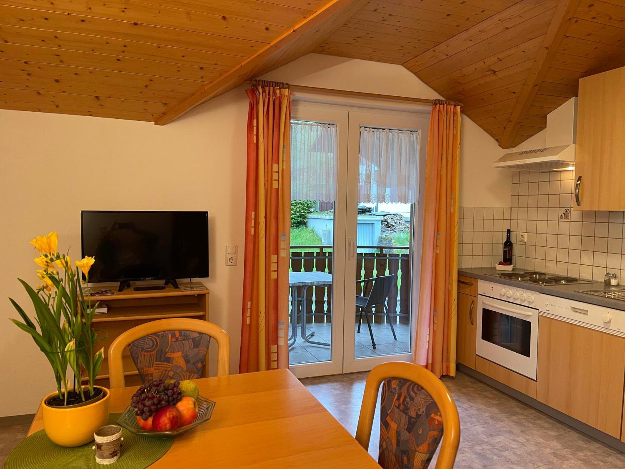 Haus Dagmar Lägenhet Silbertal Exteriör bild