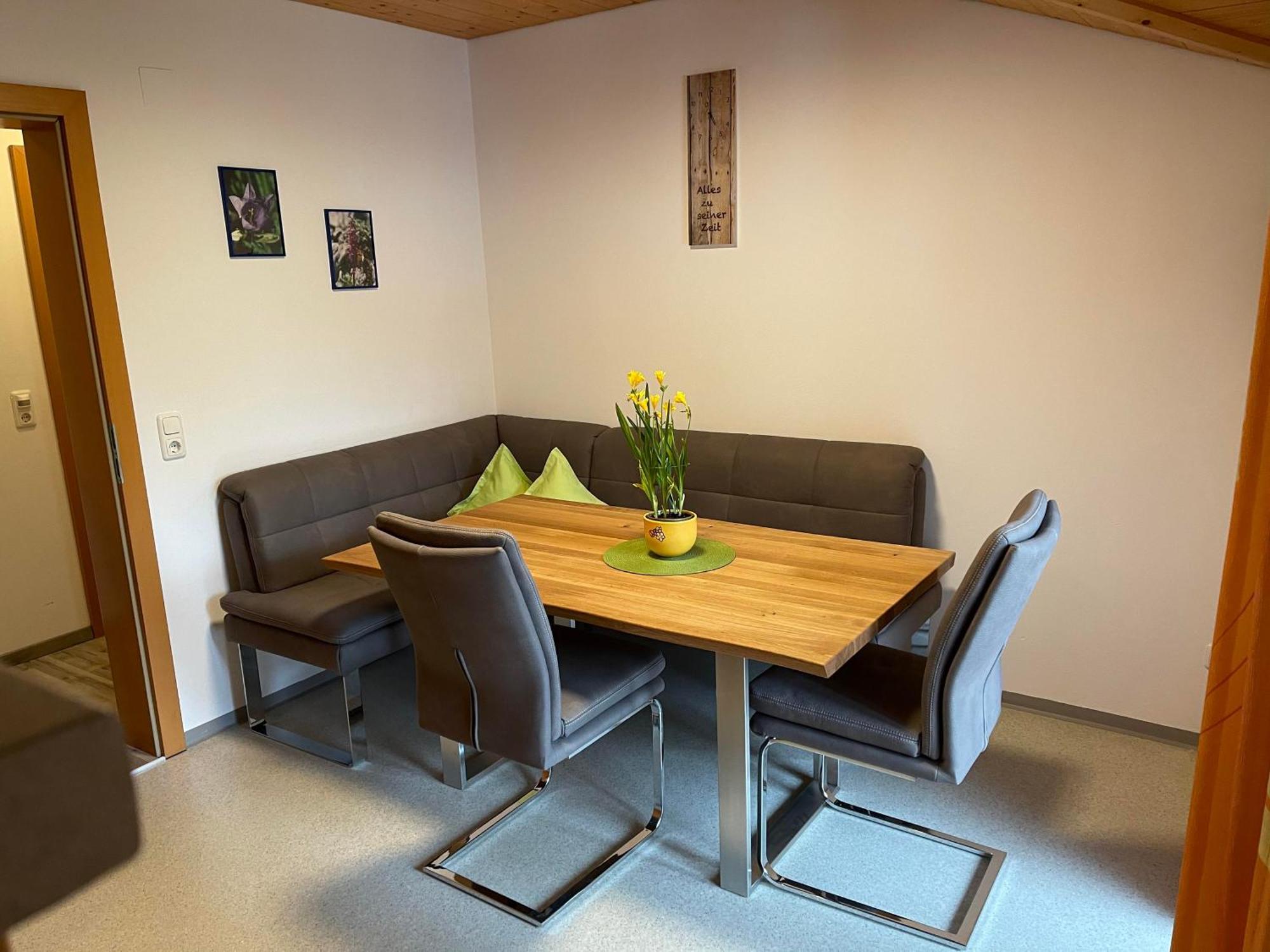 Haus Dagmar Lägenhet Silbertal Exteriör bild
